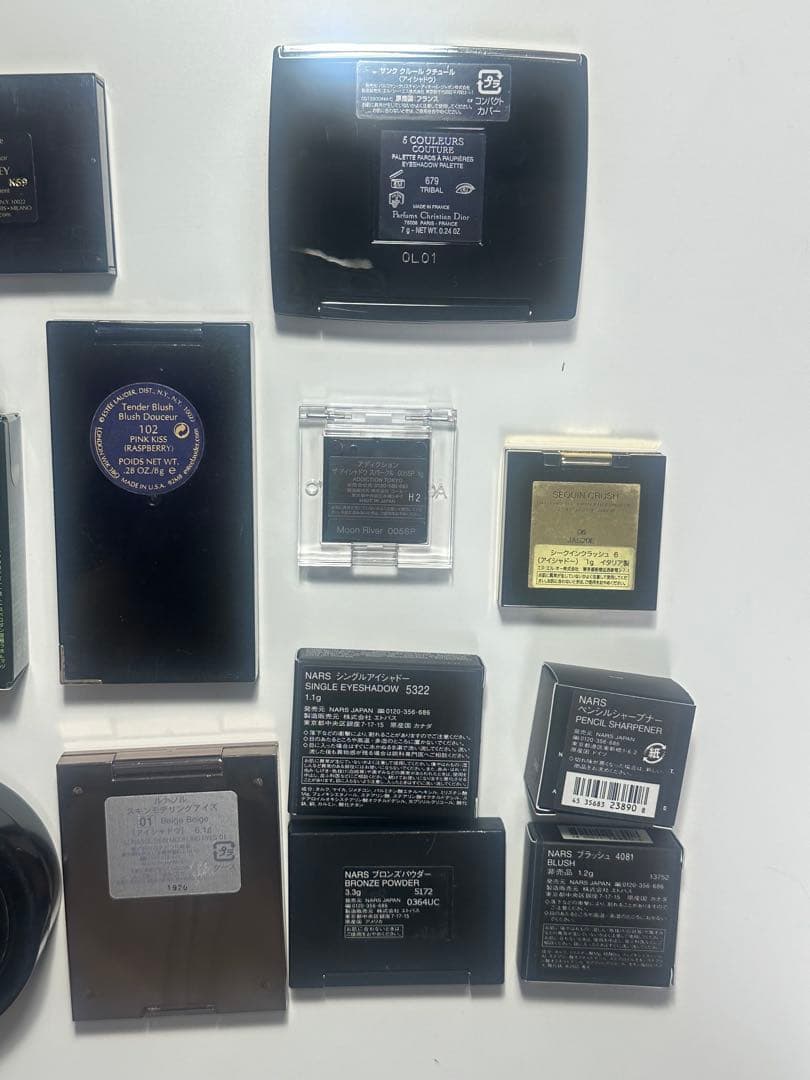 デパコスまとめ売り　 総額約120000円の75%オフ！！