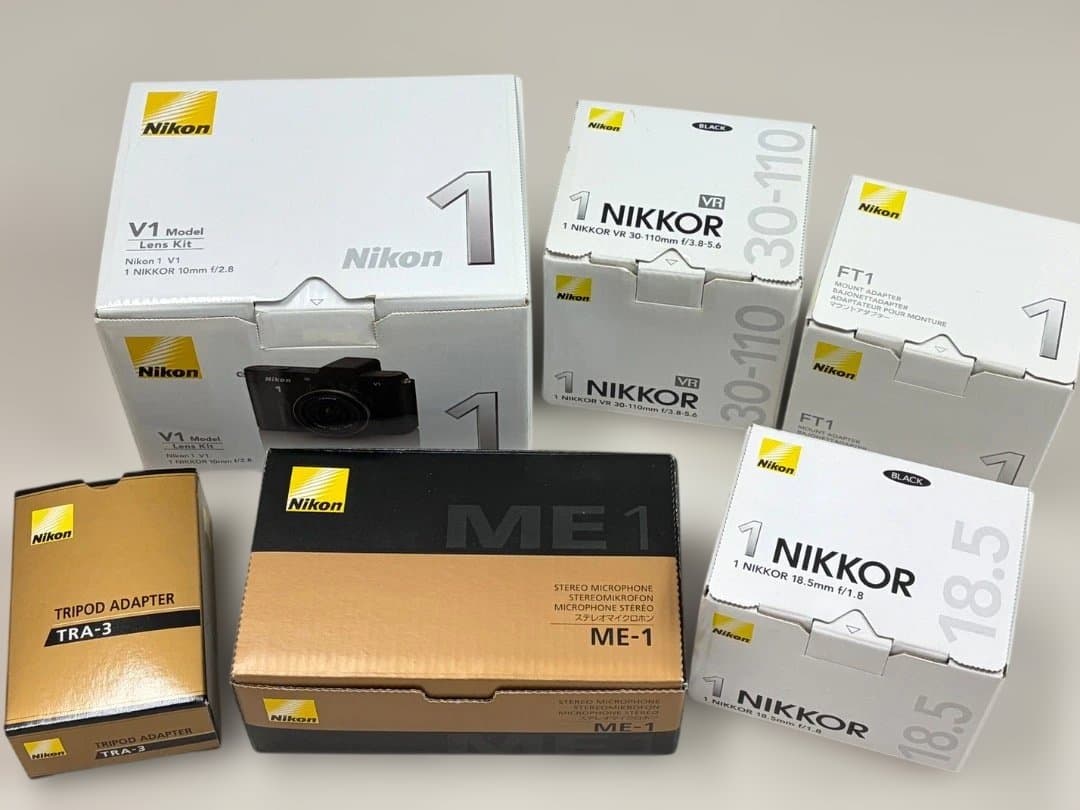 Nikon 1 V1 ミラーレスカメラ 本体とレンズ付き