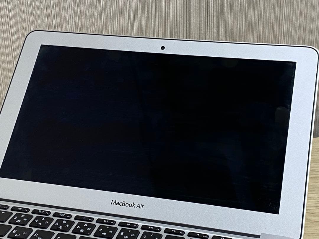 【MacBook Air 2014 11インチ i5 4GB 初期化済み 現状