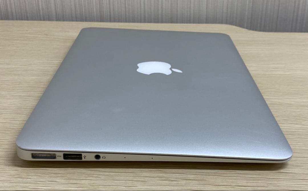 【MacBook Air 2014 11インチ i5 4GB 初期化済み 現状