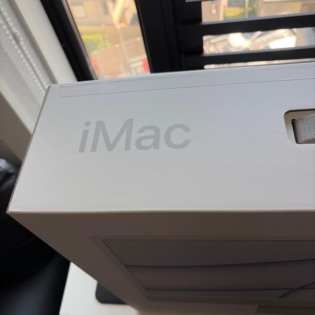 Apple iMac 本体、キーボード、マウス、ケーブル付き