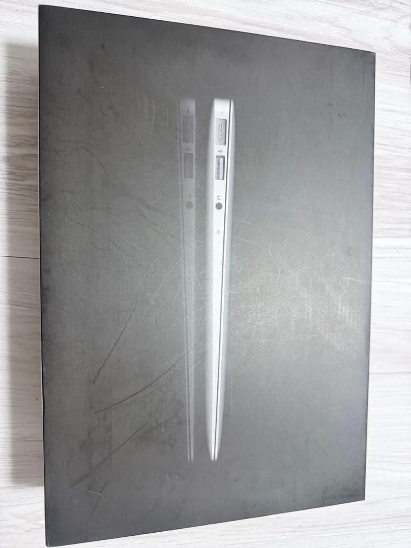 MacBook Air シルバー 充電器付き 箱あり