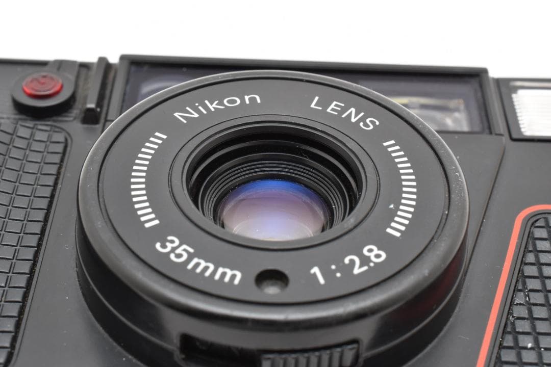 【人気のニューピカイチ】 ニコン L35AD2 35mm F2.8フィルムカメラ