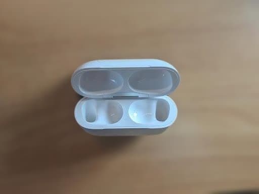 【良品・正規品】Apple AirPods Pro第2世代 USB-C替チップ付