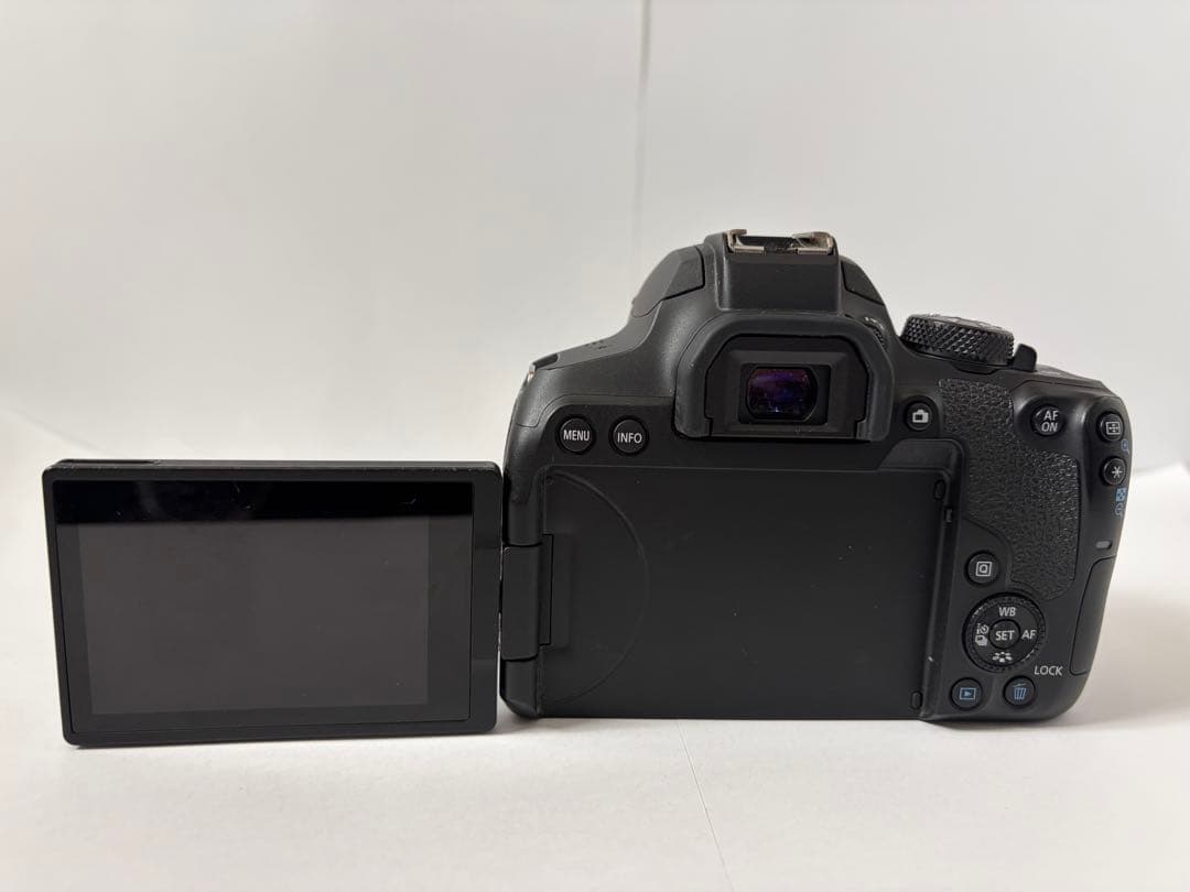eos kiss x10i EF-S 18-55 is stm sdカード付き