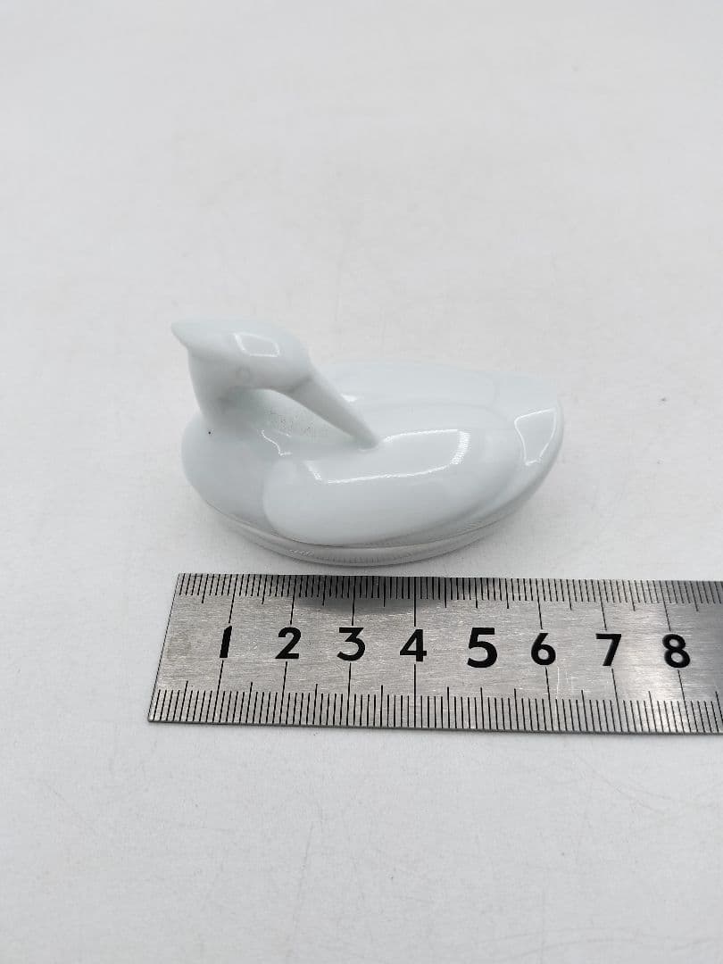 d070 香合 太白鷺彫 酒井田柿右衛門 木箱 茶道具 古物