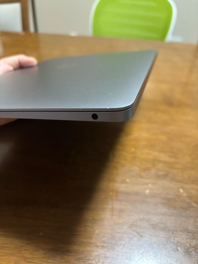 MacBook M1 13-inch シルバー　（良い状態です！）