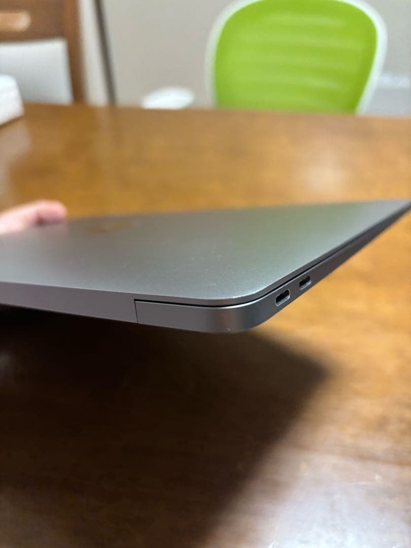 MacBook M1 13-inch シルバー　（良い状態です！）