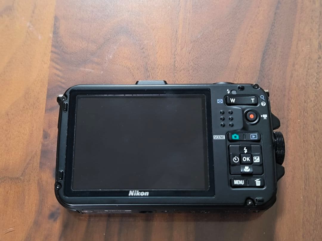 【美品】Nikon COOLPIX AW100 動作確認済み 防水カメラ
