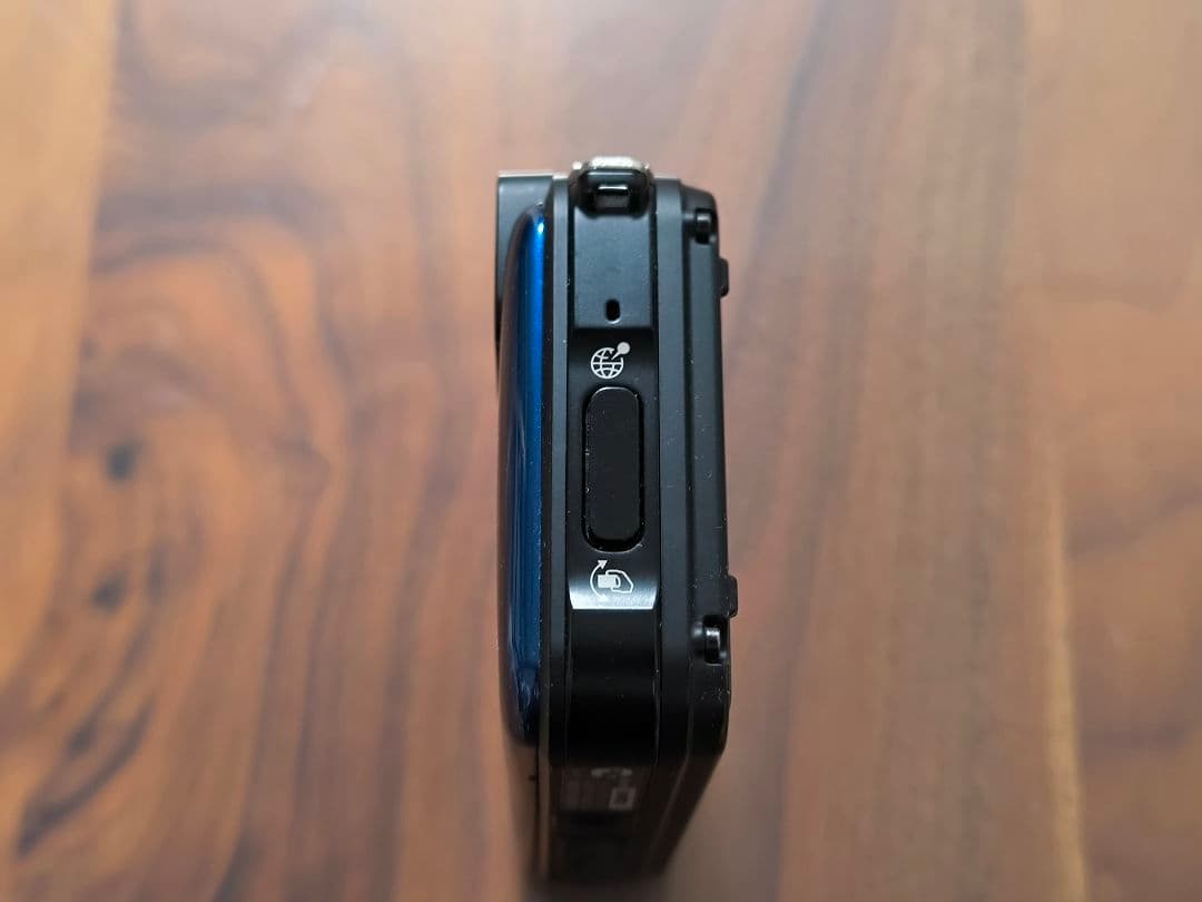 【美品】Nikon COOLPIX AW100 動作確認済み 防水カメラ