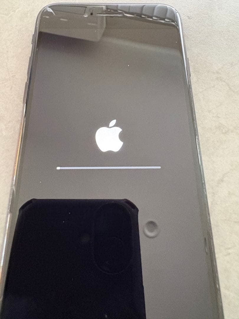 Apple iPhone SE2 ジェットブラック
