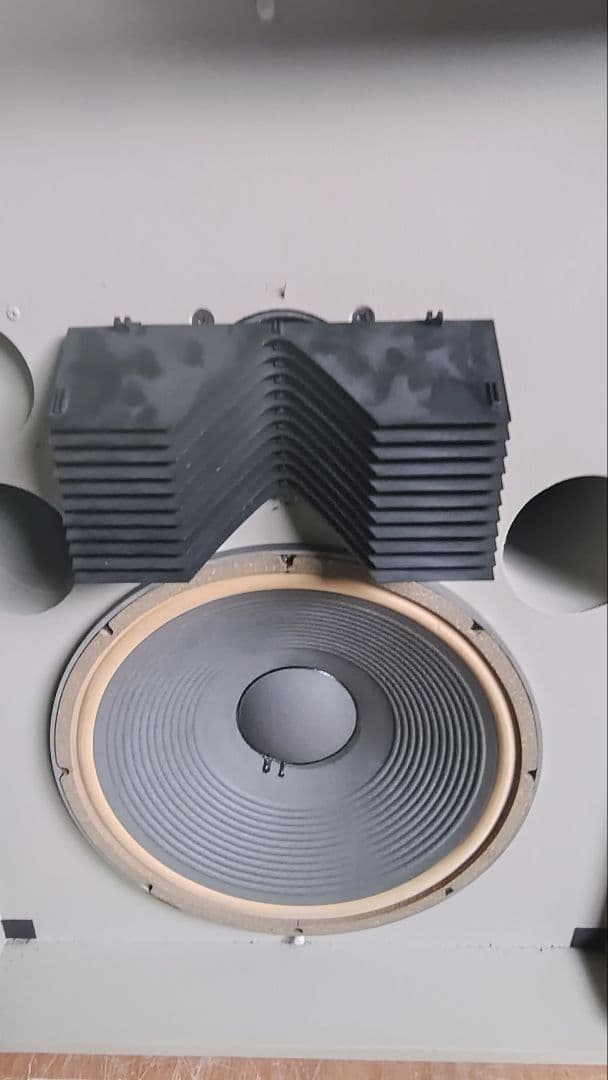JBL MODEL 4320 ②