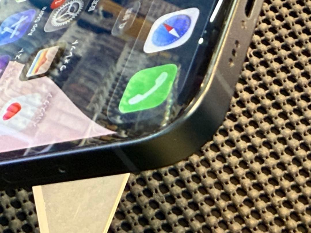 iPhone 13 128GB ミッドナイト SIMフリー バッテリー100%