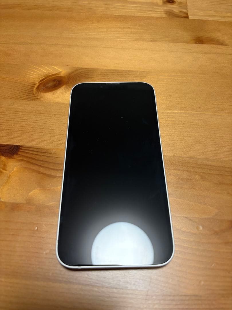 iPhone 13 256GB スターライト 本体