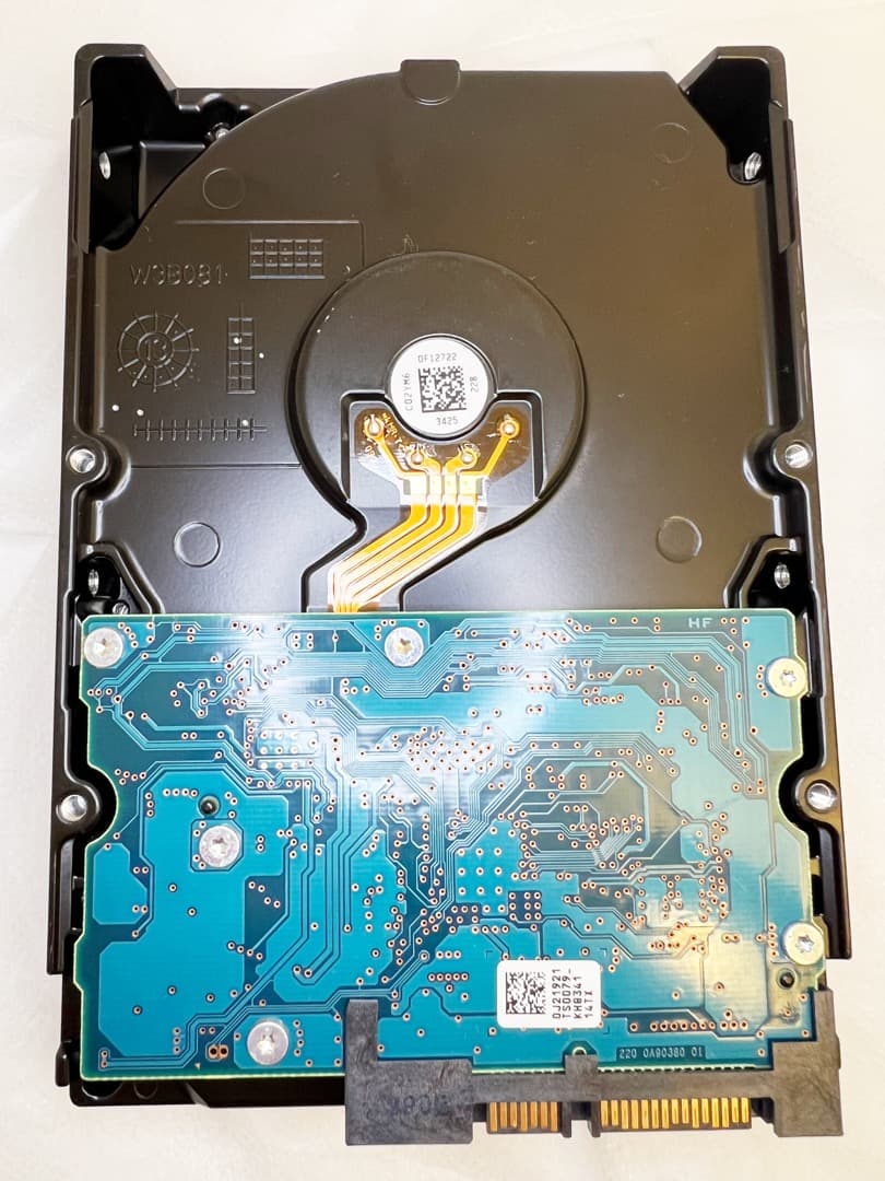 b*e様 使用時間57時間！東芝DT01ACA300 [3TB SATA600]