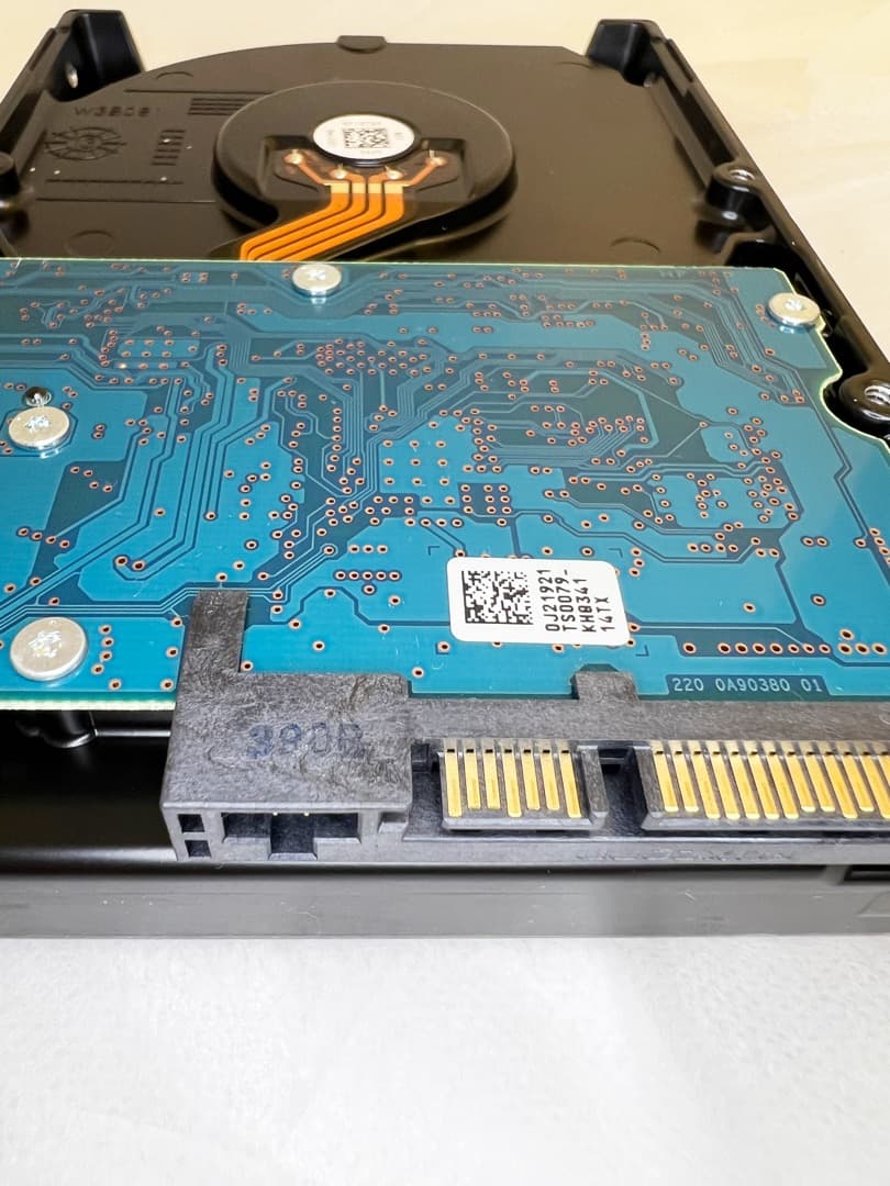 b*e様 使用時間57時間！東芝DT01ACA300 [3TB SATA600]