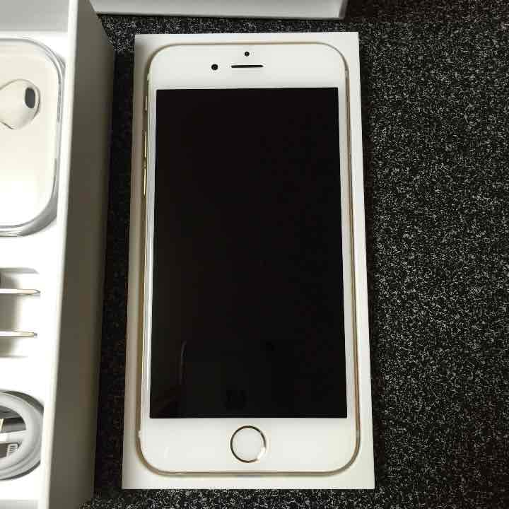 iPhone６ 本体  docomoドコモ cyazuyuki^o^