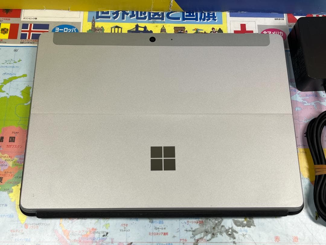 極美品 LTE Surface Go 2 10.5型 8GB キーボード