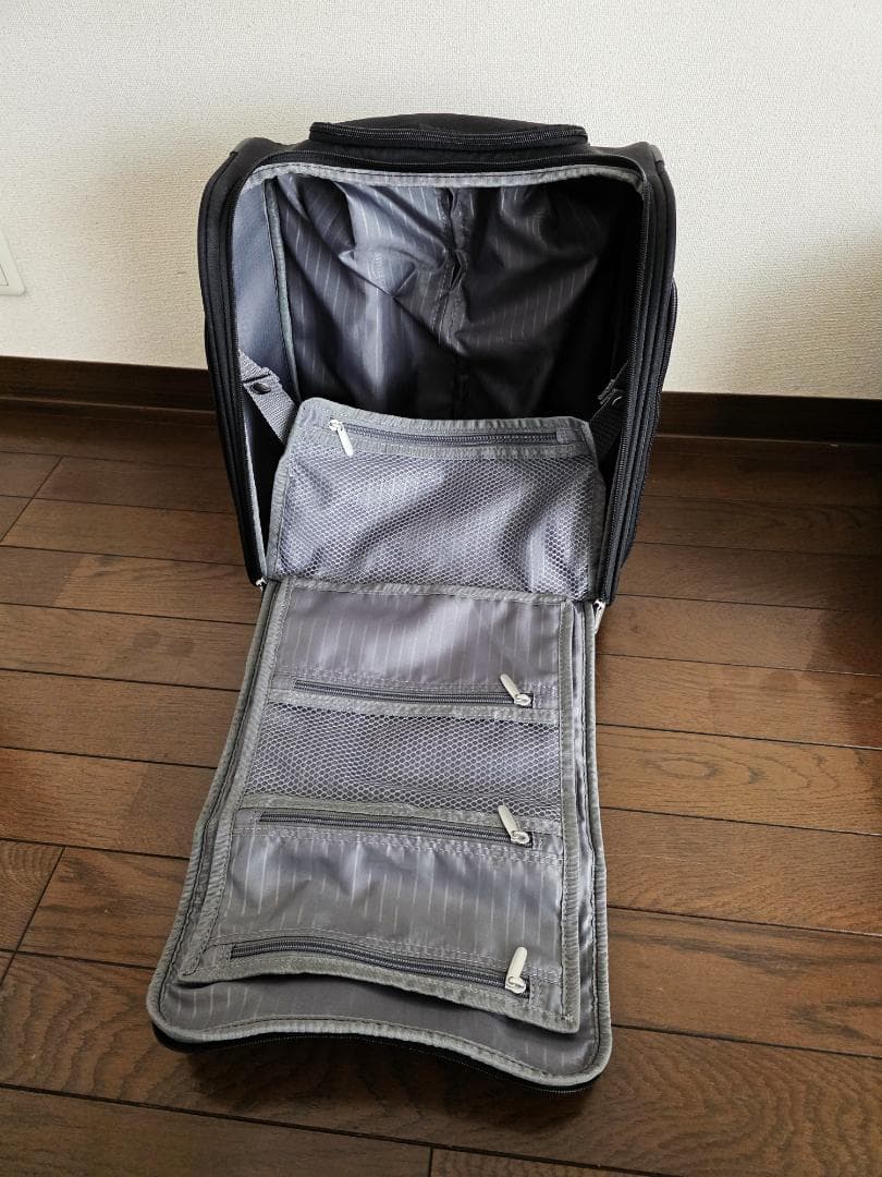 【新品】Amazonベーシック キャリーバッグ スーツケース 機内持込サイズ軽量