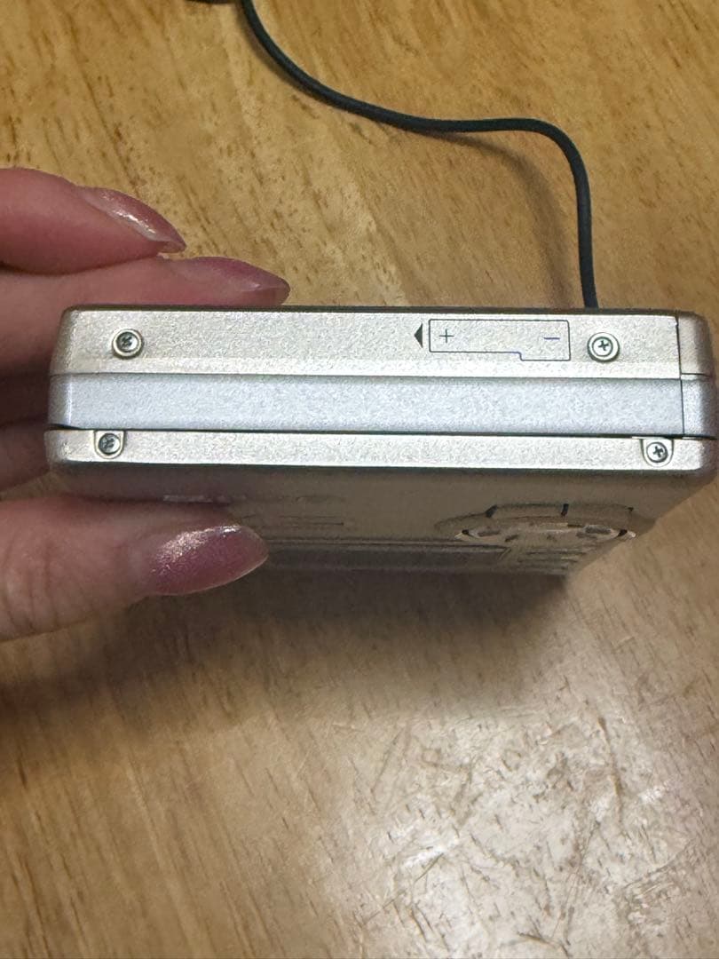 aiwa AM-F70 ポータブルMDプレーヤージャンク品