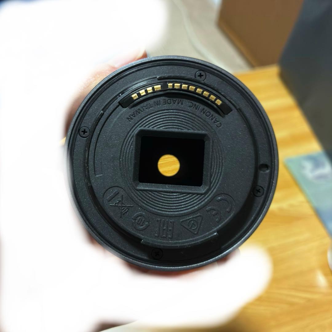 Canon EOS R50 Ｗズームキット ホワイト おまけ付き