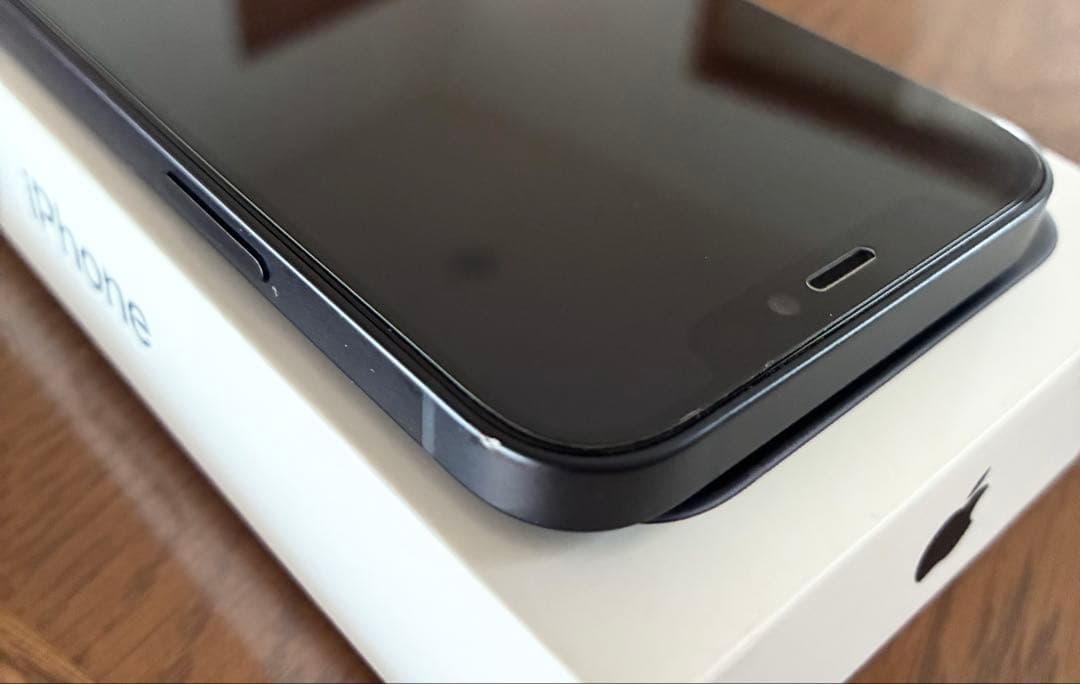 値下げ　美品iPhone 12 256GB ブラック SIMフリー