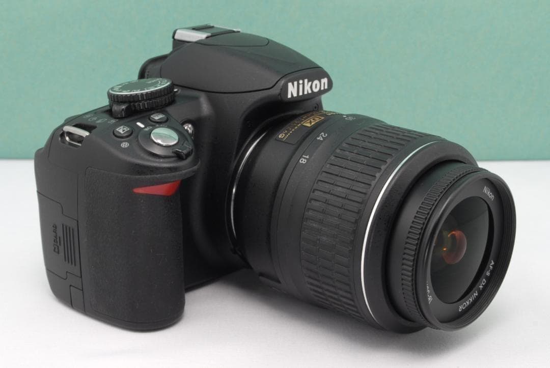 ☘️初心者向き✨Nikon D3100 一眼レフカメラ 手ぶれ補正 軽量 新生活