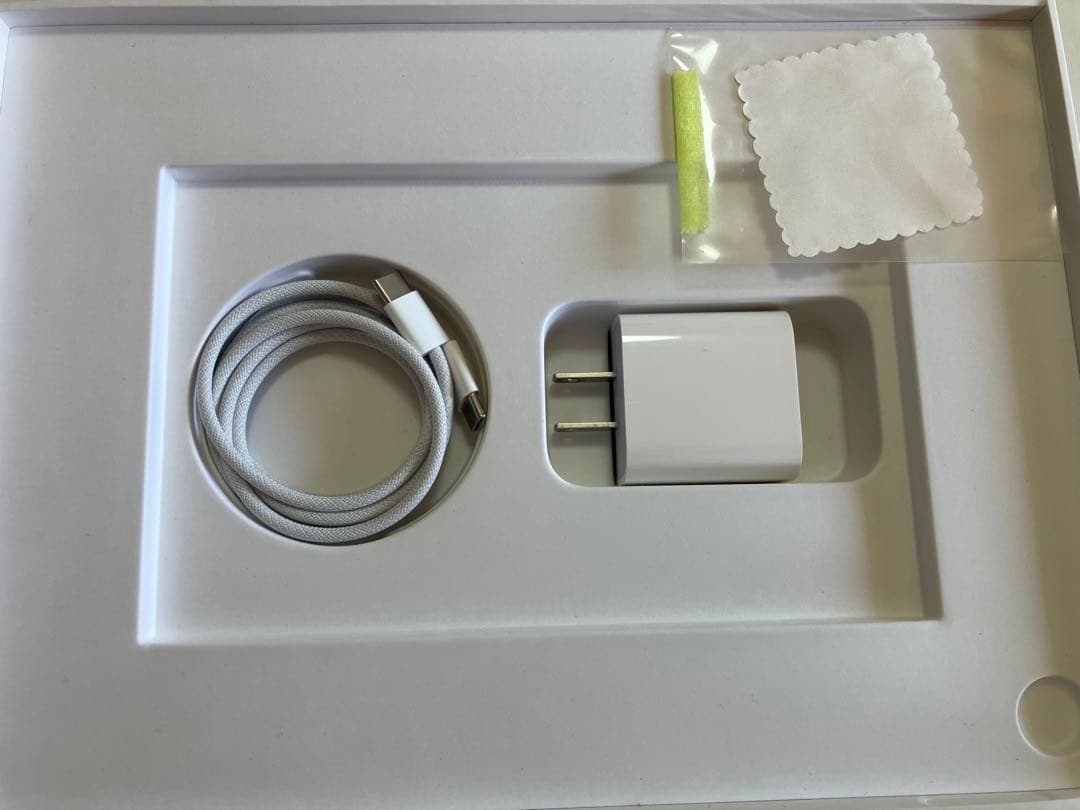 iPad (A16) 128GB Wi-Fi ブルー