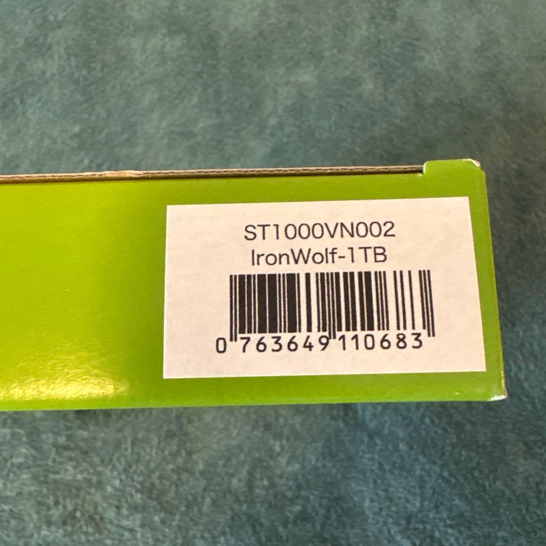 新品！Seagate IronWolf st1000vn002 NAS HDD