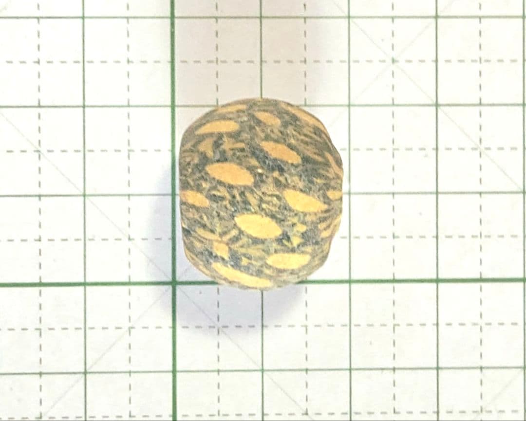 アンティーク ジャワ玉　野菜模様