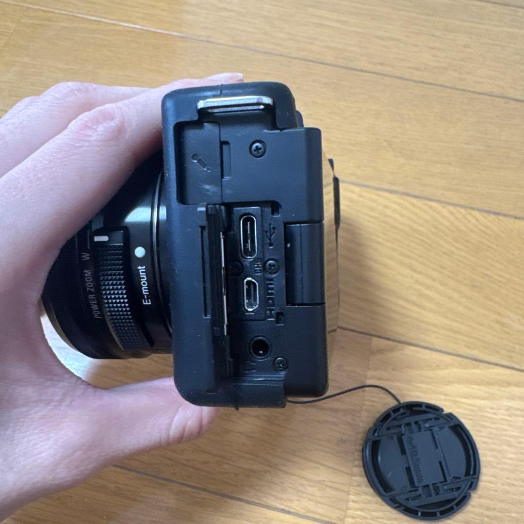 【美品】Sony ZV-E10 レンズ2本セット（標準ズーム＋[単焦点/望遠]）