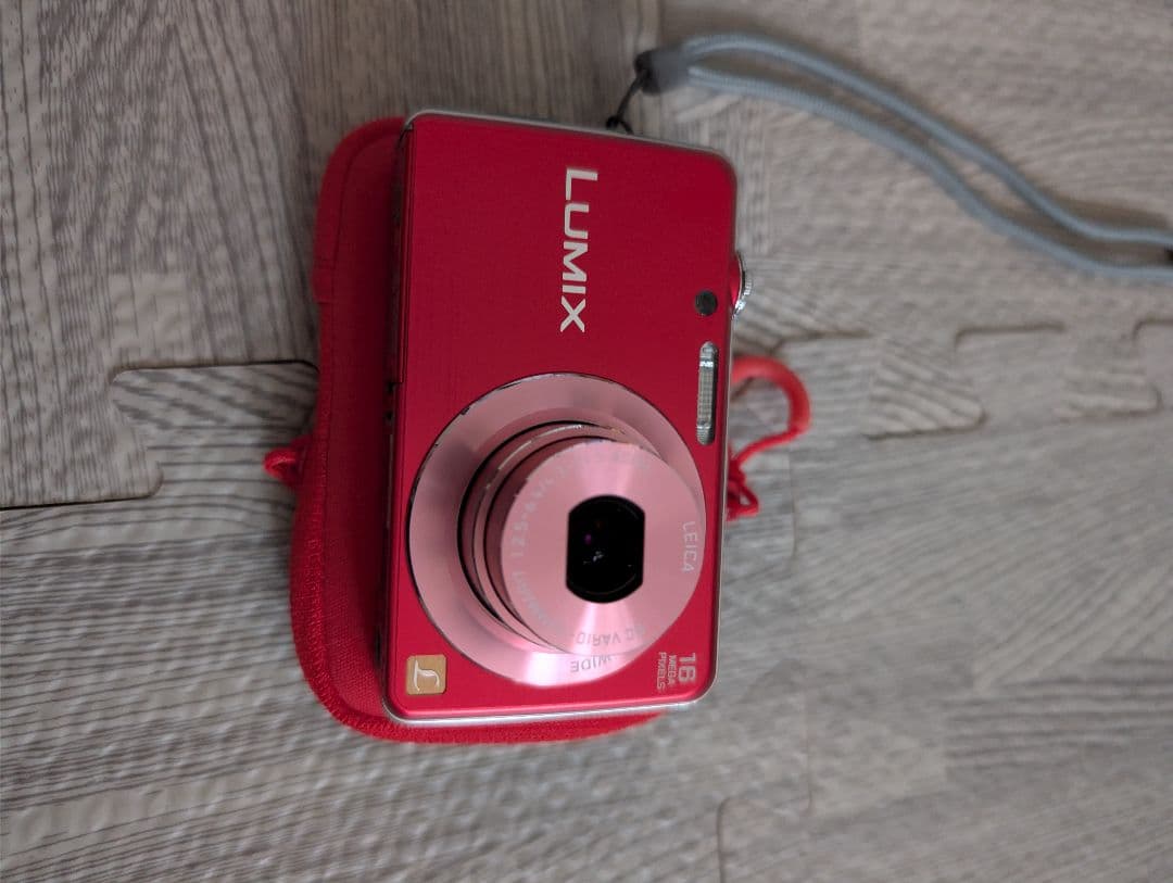 LUMIX 赤色 コンパクトデジタルカメラ