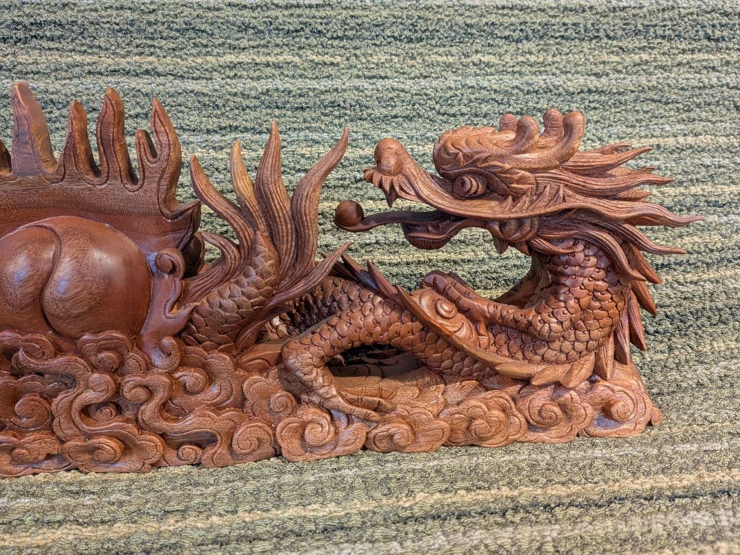 お買い得！1719木製一刀彫り双龍向かい置物A15、 中国製木彫双龍置物、