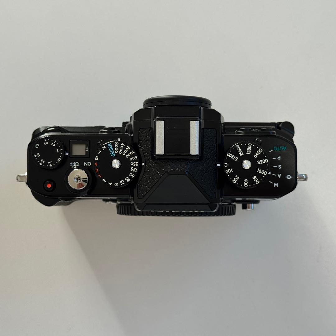 Nikon Zf ミラーレスカメラ　美品 撮影枚数4131