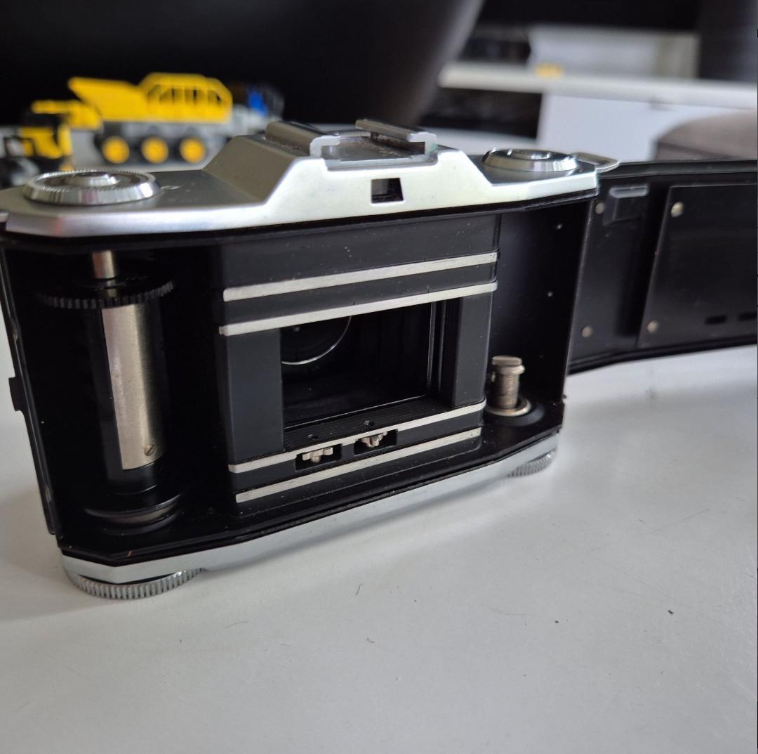 フィルムカメラ M8180 ZEISS IKON IKONTA Novar-Anastigmat
