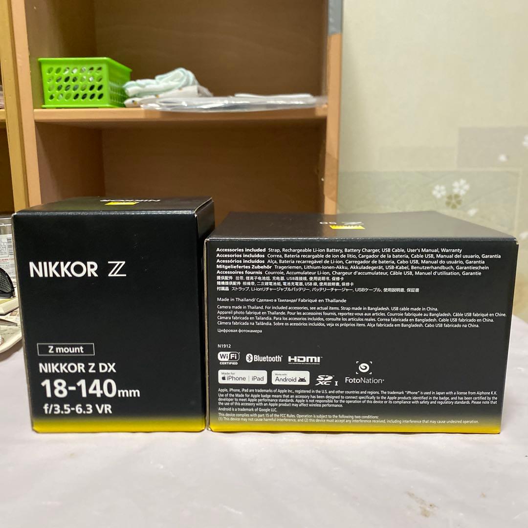 Nikon Z50 ミラーレス一眼カメラ(18-140mmレンズ付き)＋付属品