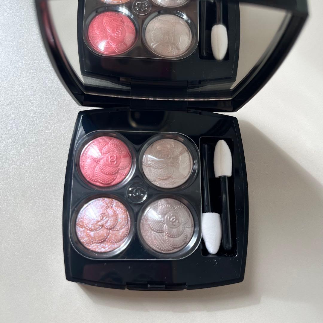 CHANEL シャネル　アイシャドウ　レキャトルオンブル 387 ユートピア