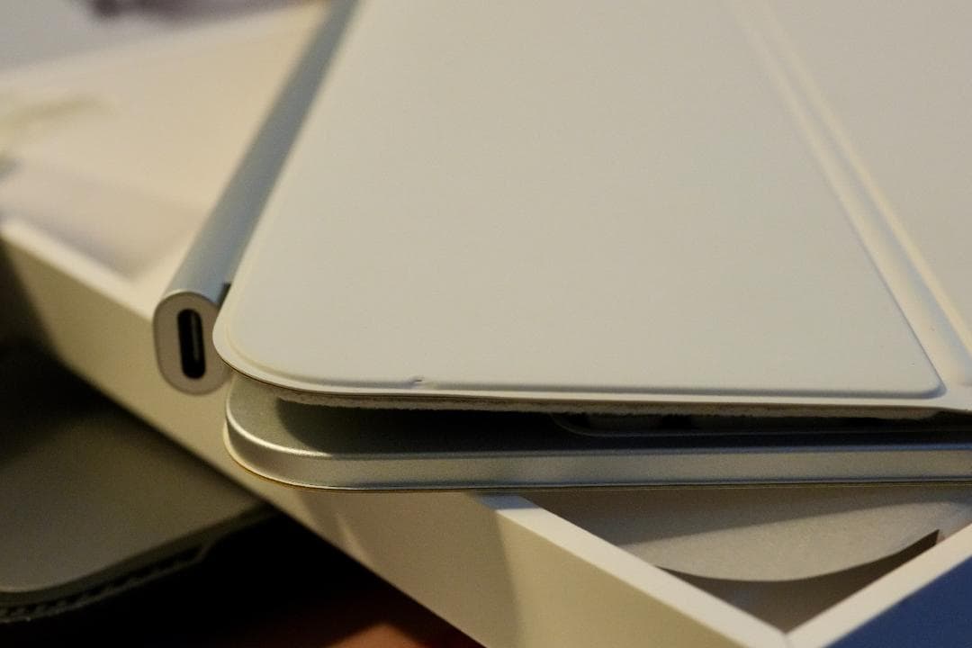 iPad Pro 13(M4)Magic Keyboard シルバー【美品】