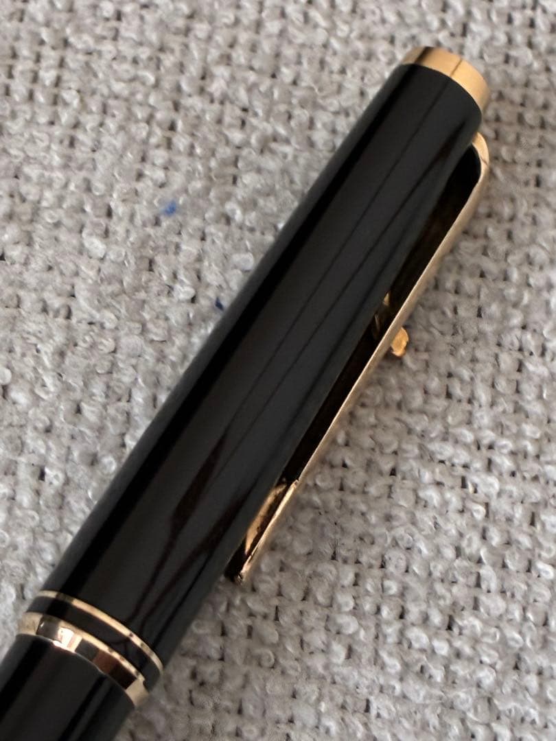 ◾️美品◾️MONT BLANC モンブラン◾️ハンマートリガー式ボールペン◾️黒／金