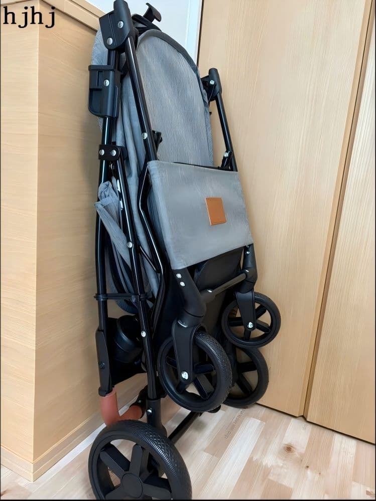 軽量ワンタッチ折り畳みペットカート：360°回転・耐荷重15kg・飛び出し防止