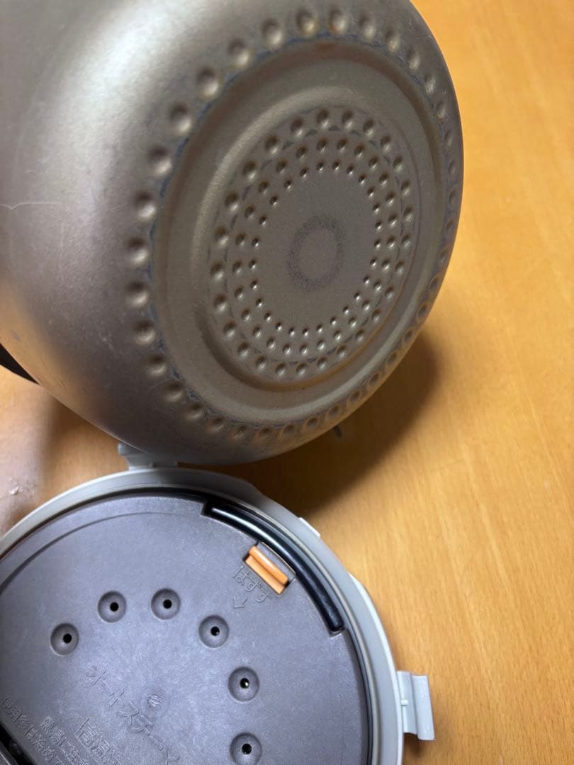 HITACHI RZ-V1000M 炊飯器　2ヶ月ほど使用