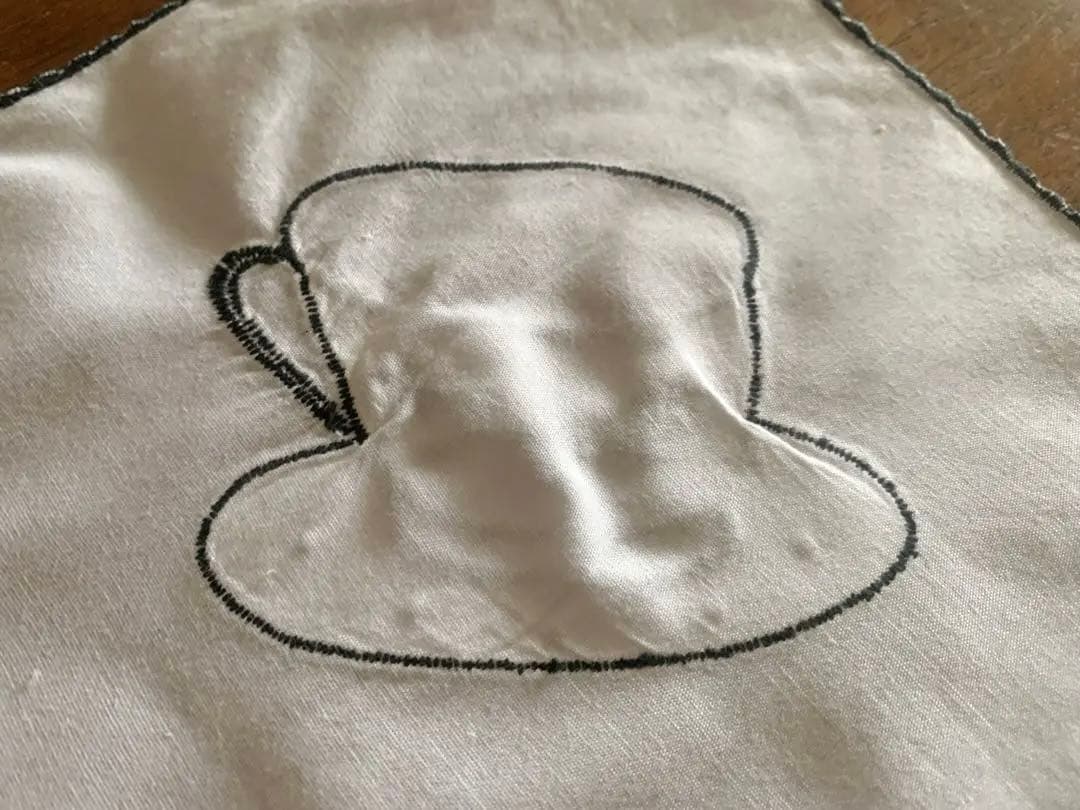東欧ヴィンテージ⭐︎刺繍入り テーブルクロス