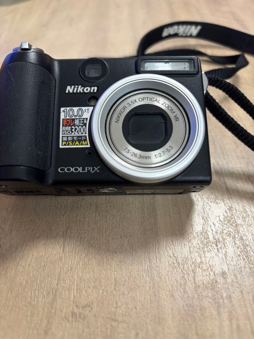 Nikon ニコンCOOLPIX 10.0MP コンパクトデジタルカメラ
