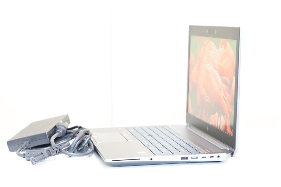 Windowsノート本体 hp zbook 15G6 i7 9850H RTX3000 16/256 GB