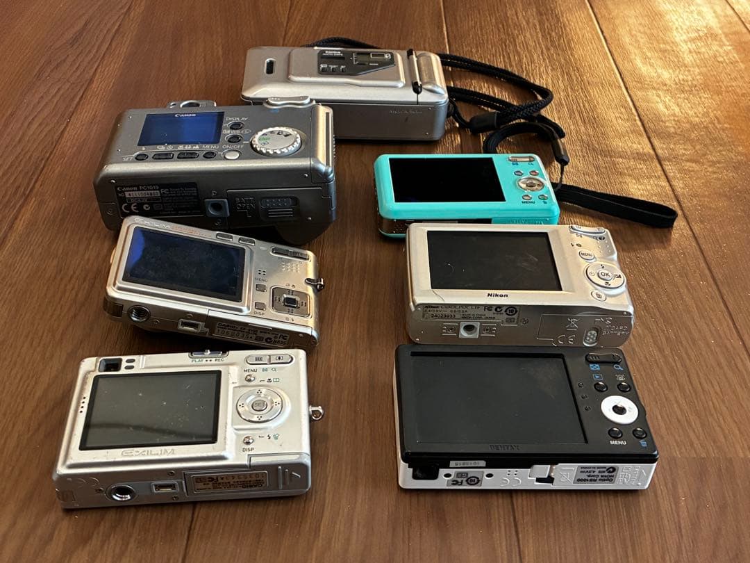 デジカメまとめ売り　Canon Nikon CASIO など