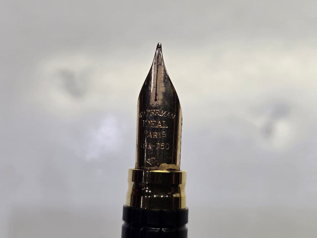 や*ぎ様 WATERMAN ペン先18K750 鼈甲柄 ネーム刻印有り 万年筆