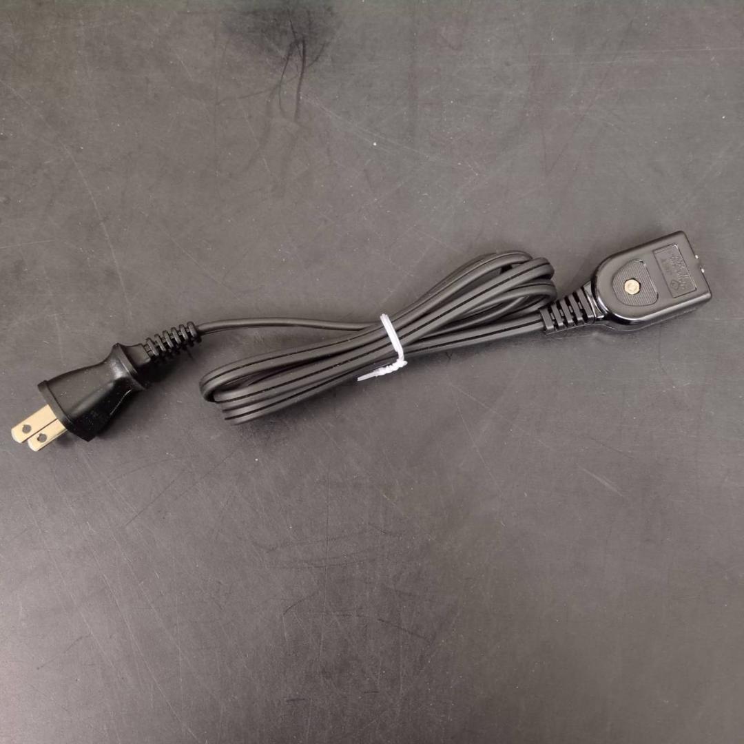☆未使用　象印　スチーム式加湿器　1.8L　EE-MB20-WA　オフホワイト