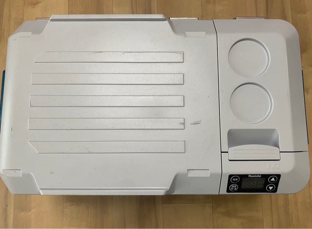マキタ 保冷温庫 CW180D ジャンク品