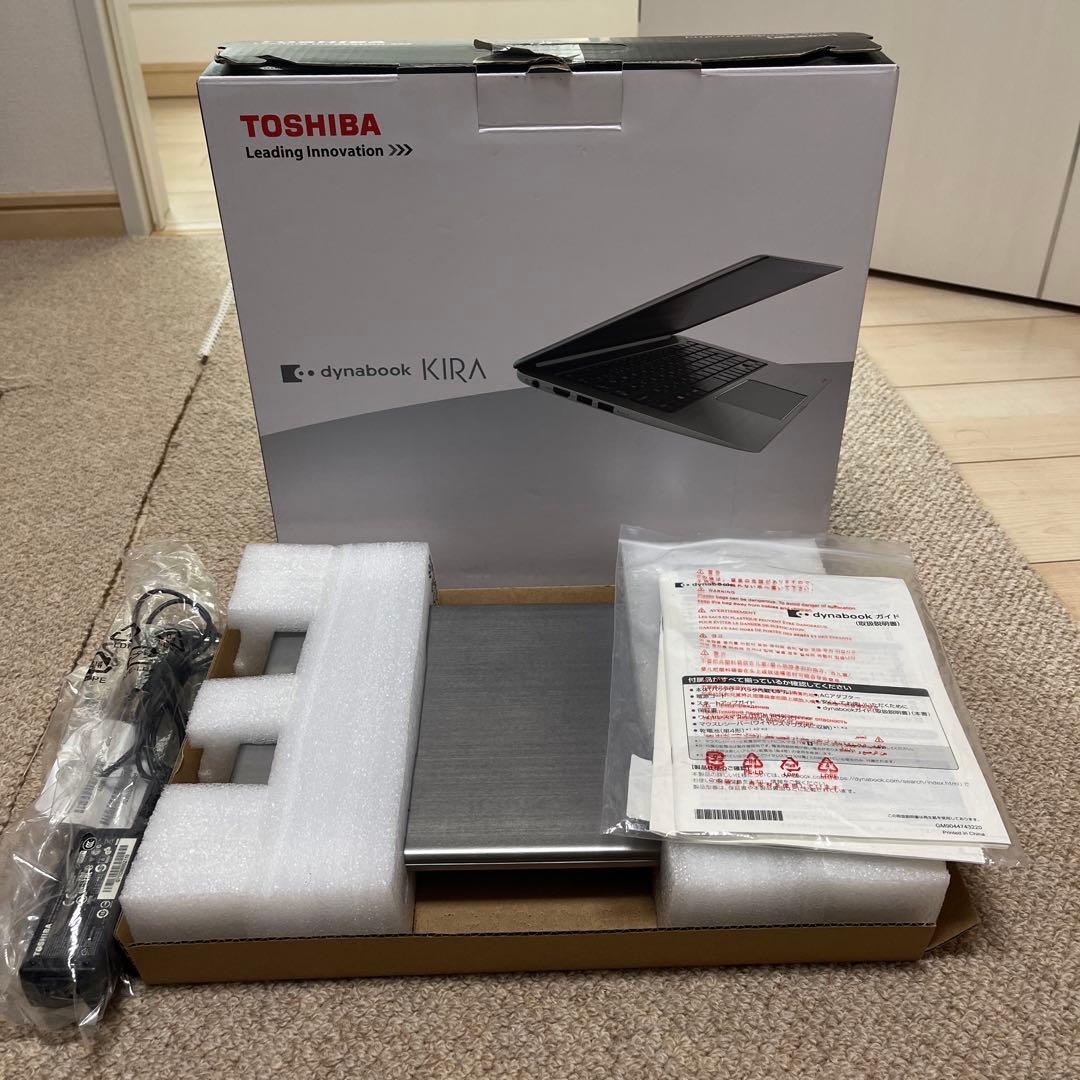 dynabook KIRA V73/PS Win10 i5 メモリ8GB