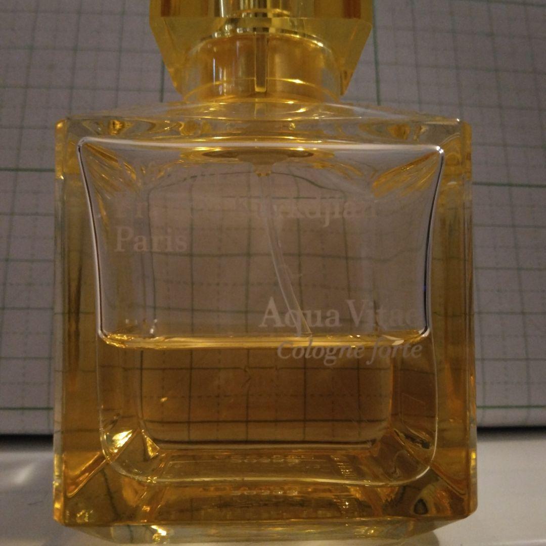 アクアヴィタエ☆コローニュ フォルテ　 オードパルファム70mL瓶5割弱程度